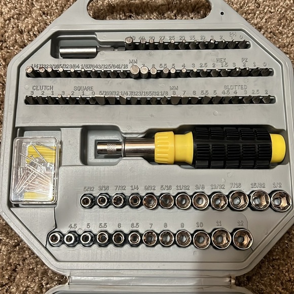 Tool set in carrying case. New - Picture 2 of 2